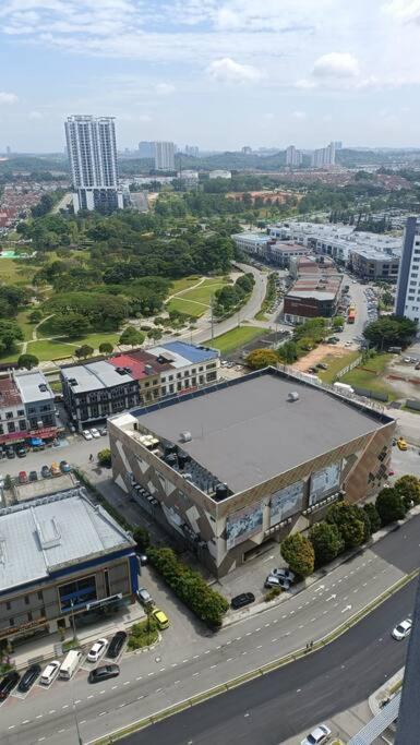 Sky Trees 4 Guests High Floor Nflix Hbo Disney Garden View A1801 Johor Bahru Exterior foto